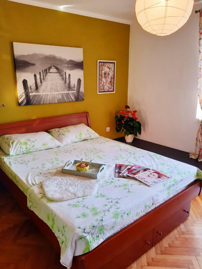 Apartment The Royal Square Cetinje Esterno foto