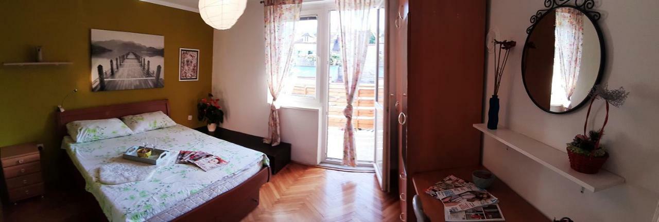 Apartment The Royal Square Cetinje Esterno foto